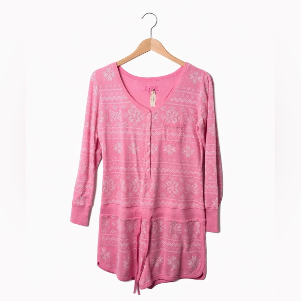 Victoria’s Secret Pink Snowflake Thermal Romper Large NWT Cozy Lounge Pajamas